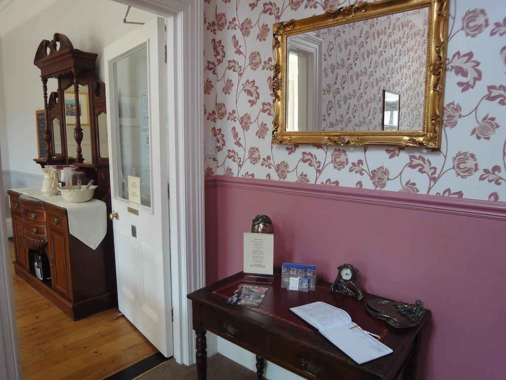 Brooke House Otel Shanklin Dış mekan fotoğraf